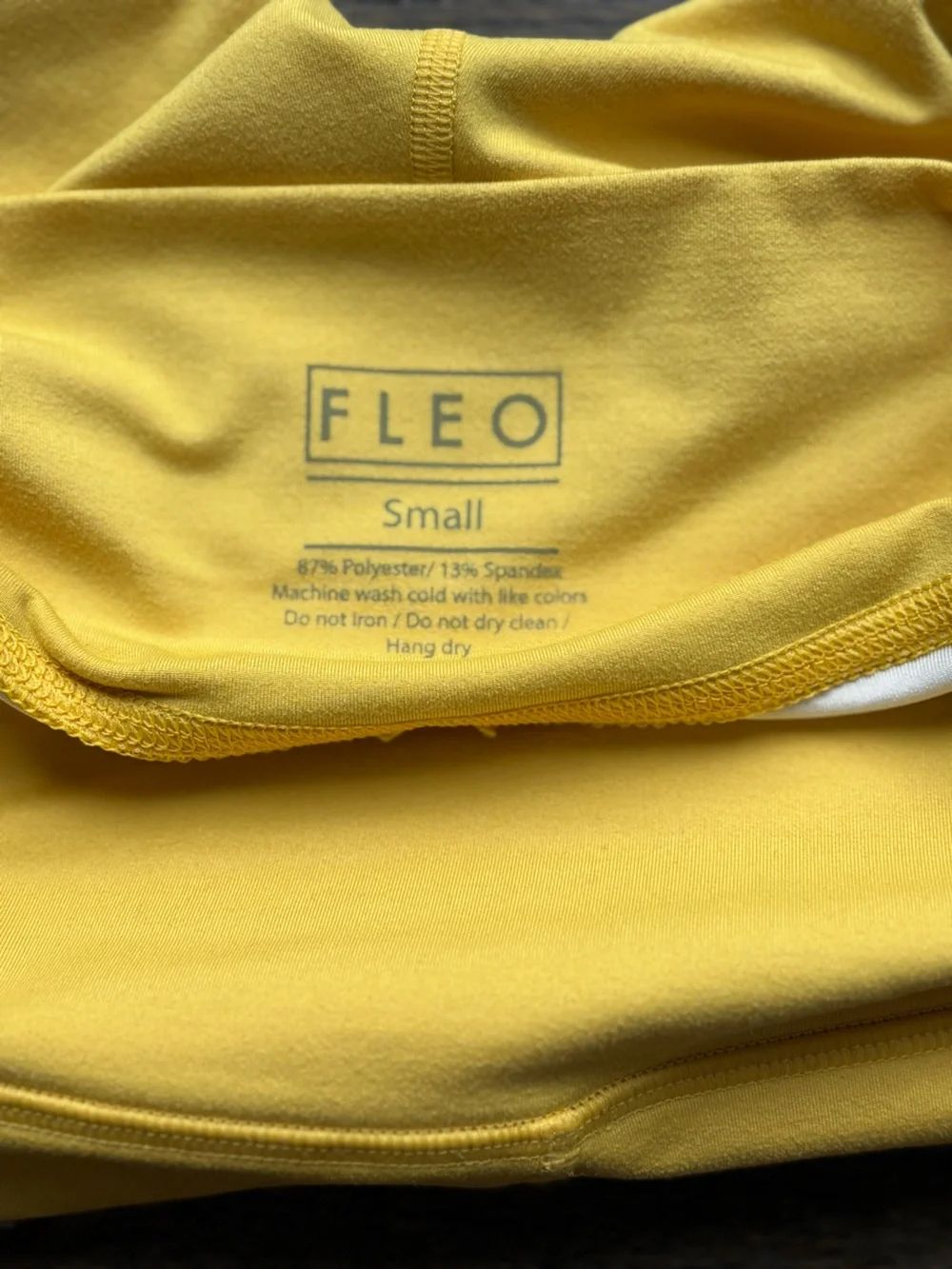 Fleo apex contour shorts